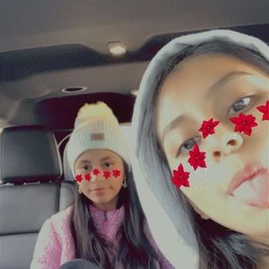 Meet your Posher, Andrea